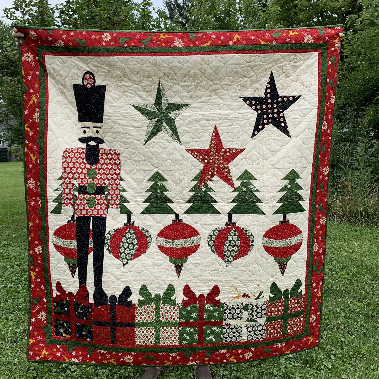 Christmas is Coming Quilt Pattern