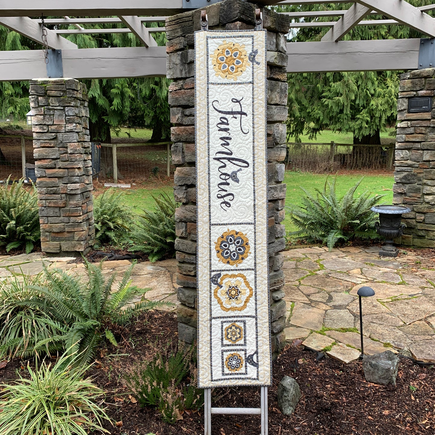 Farmhouse Runners Quilt Pattern